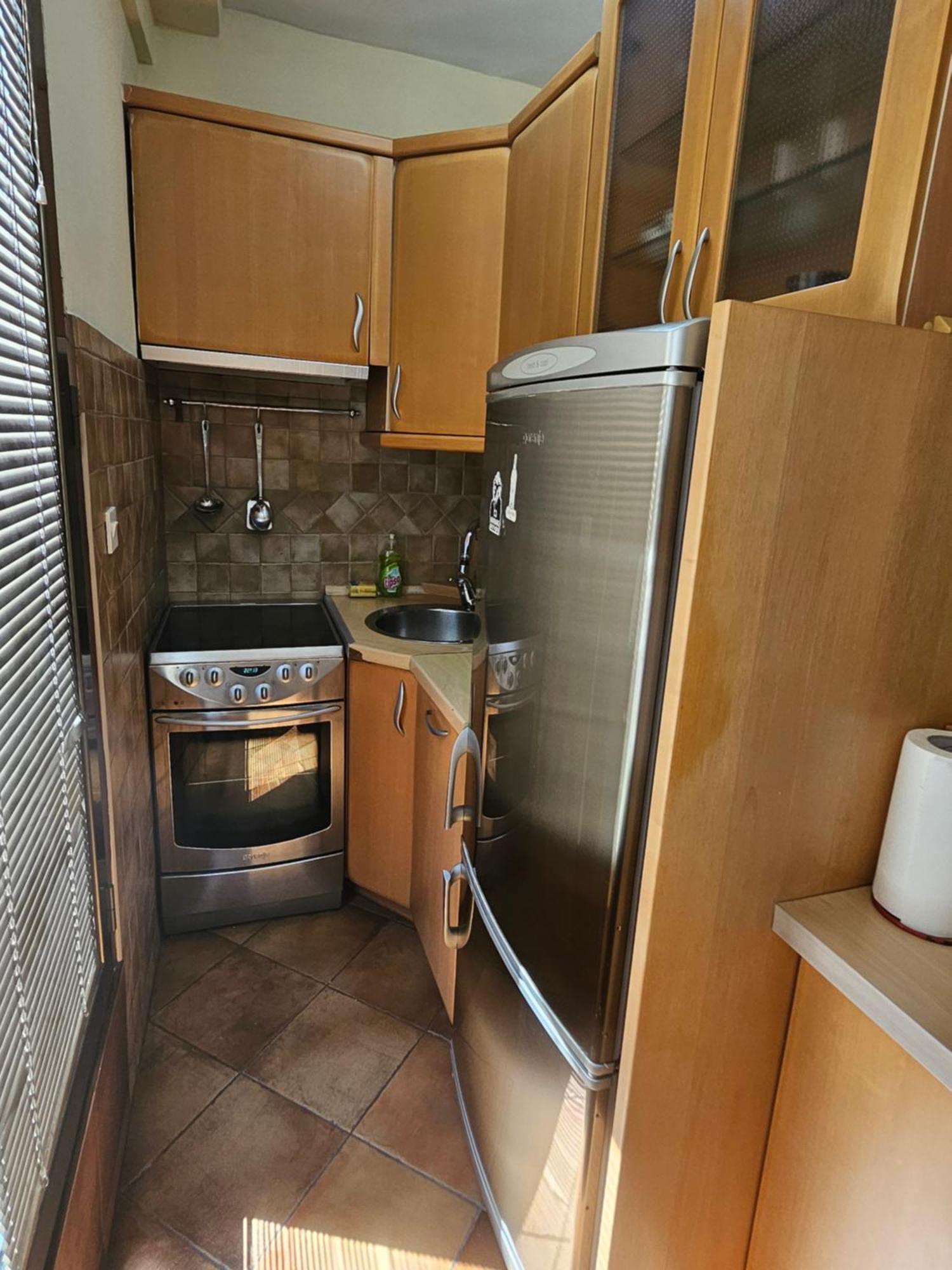 Lovely Square Apartment Purple Velvet Скопие Стая снимка